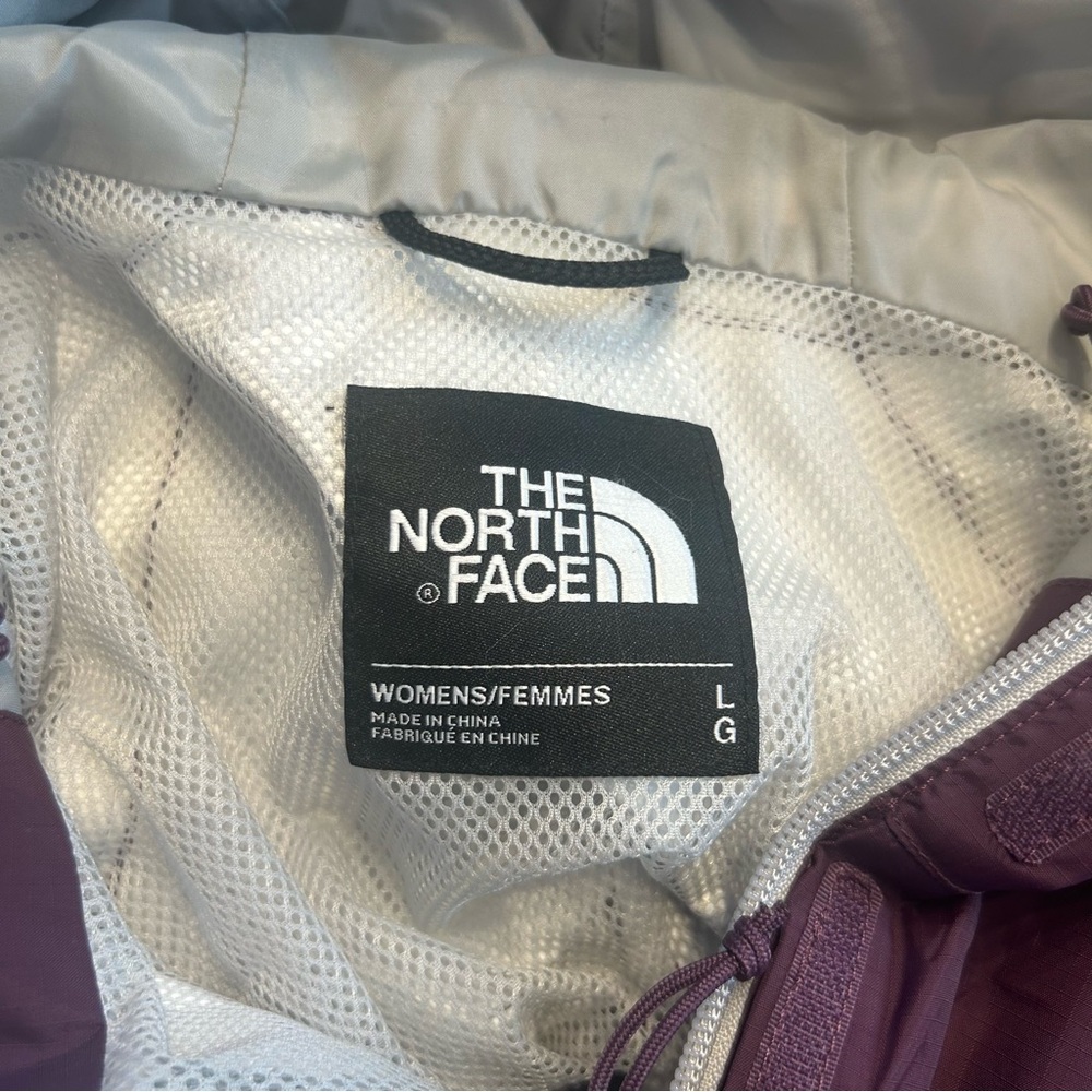 The North Face Women’s Burgundy Purple DryVent Resolve Hooded Jacket, Size Large - Picture 8 of 10